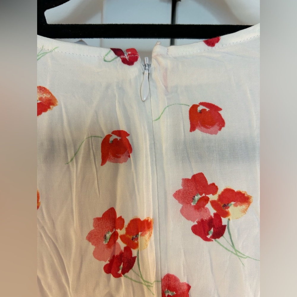 NWT Gap fully lined white flowered short sleeve dress - Picture 5 of 7
